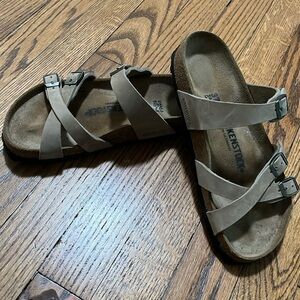 Birkenstock Franca leather sandal. Size 37 taupe